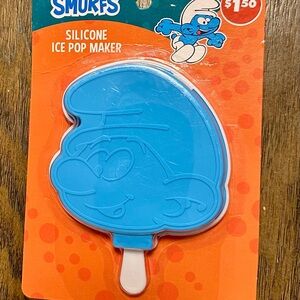 Smurfs Blue Silicone Ice Pop Maker and Crust Cutter